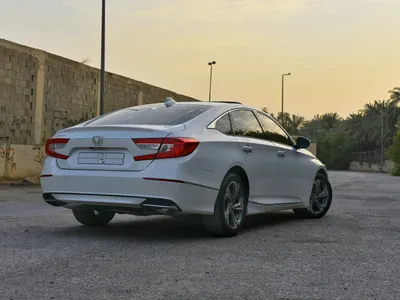 2019 هوندا اكورد اي اكس ال
