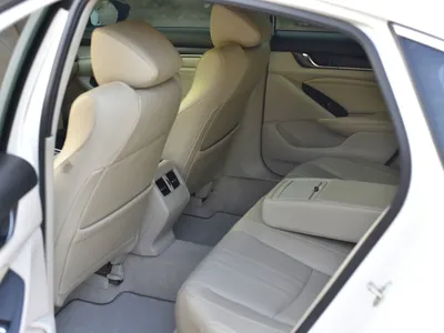 2019 هوندا اكورد اي اكس ال