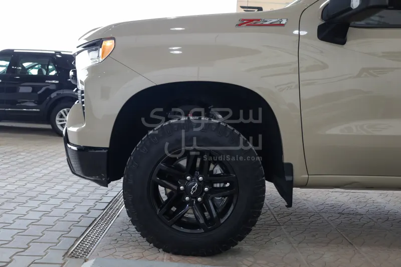 2022 شفروليه سلفرادو زد 71