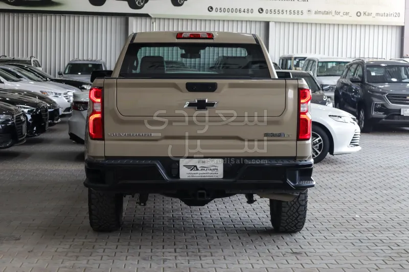 2022 شفروليه سلفرادو زد 71