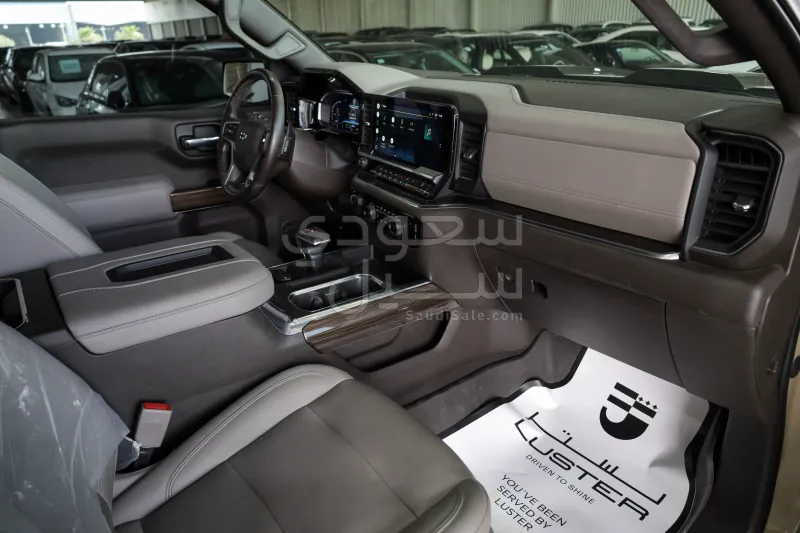 2022 شفروليه سلفرادو زد 71