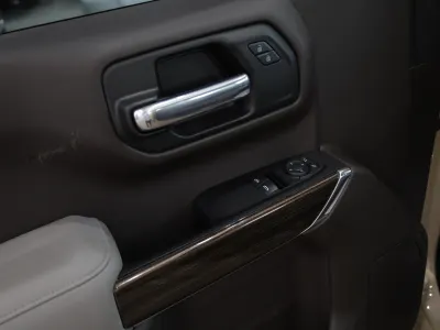 2022 شفروليه سلفرادو زد 71