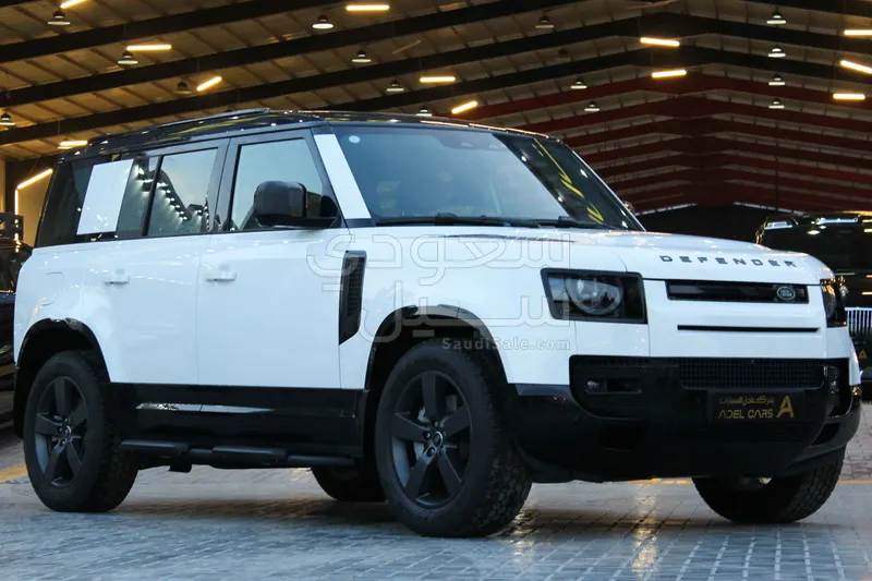 2025 Land Rover Defender X dynamic