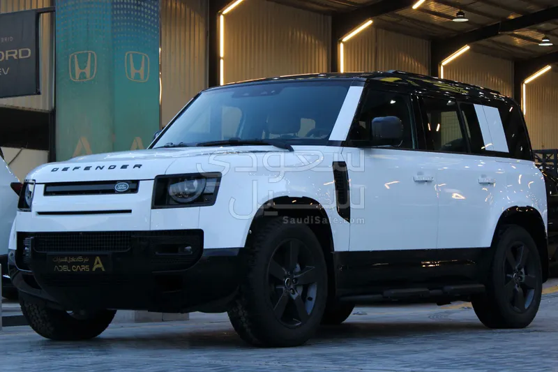 2025 Land Rover Defender X dynamic