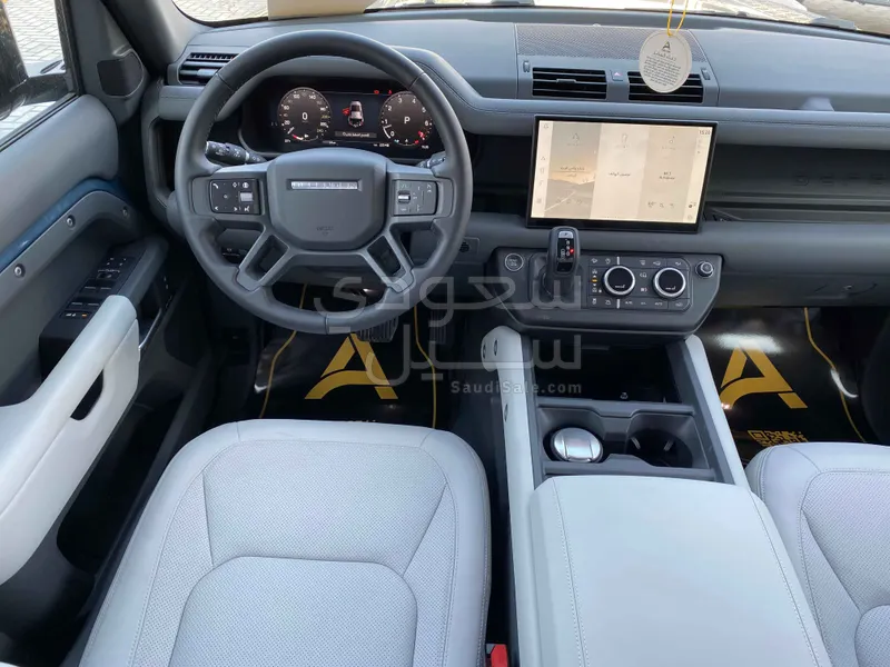 2025 Land Rover Defender 110