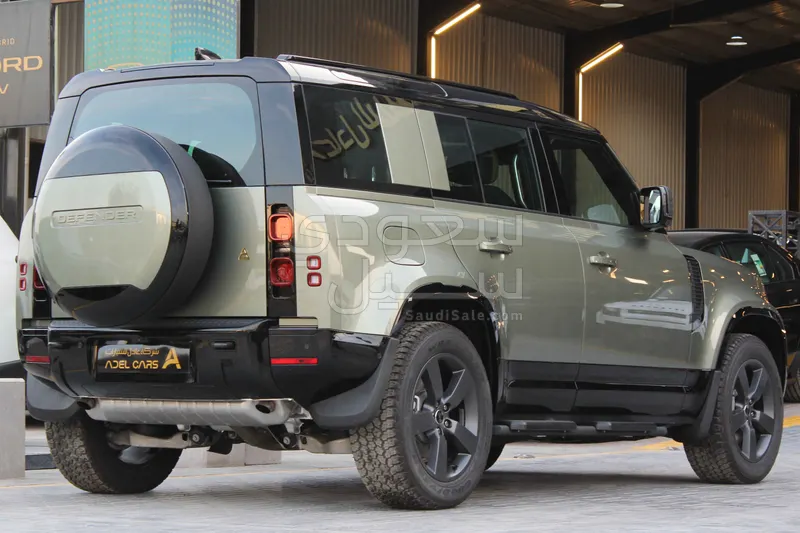 2025 Land Rover Defender HSE