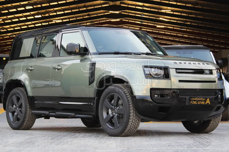 2025 Land Rover Defender HSE