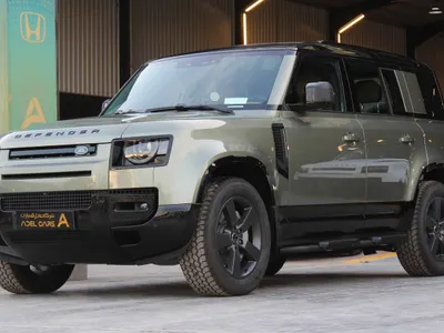 2025 Land Rover Defender HSE