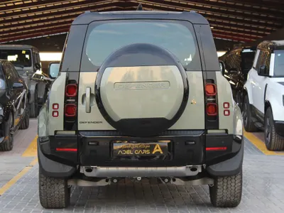 2025 Land Rover Defender HSE