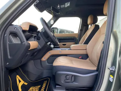 2025 Land Rover Defender HSE