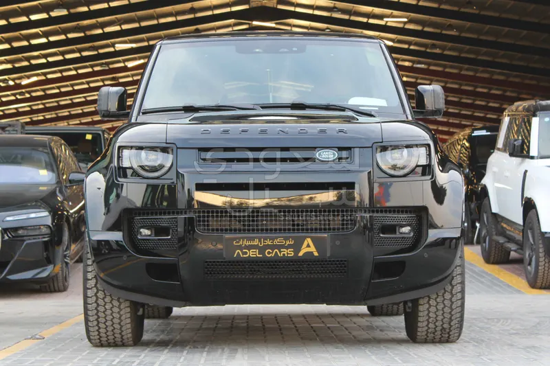 2025 Land Rover Defender X dynamic
