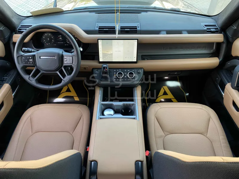 2025 Land Rover Defender X dynamic