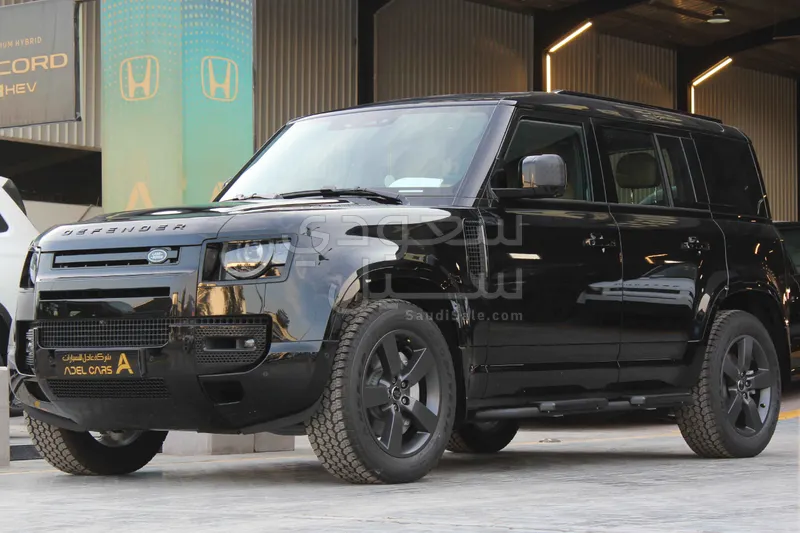 2025 Land Rover Defender X dynamic