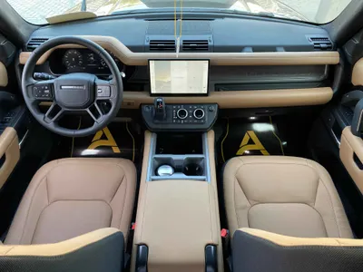 2025 Land Rover Defender X dynamic