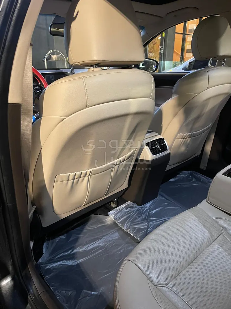 2020 هيونداي ازيرا