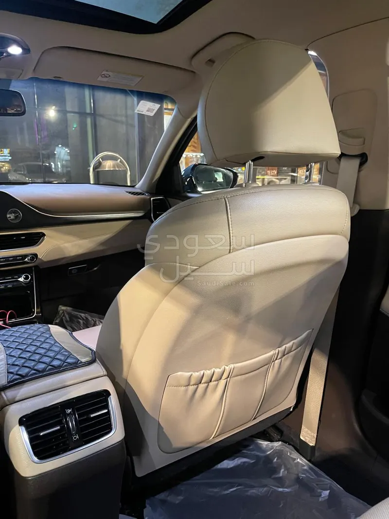 2020 هيونداي ازيرا