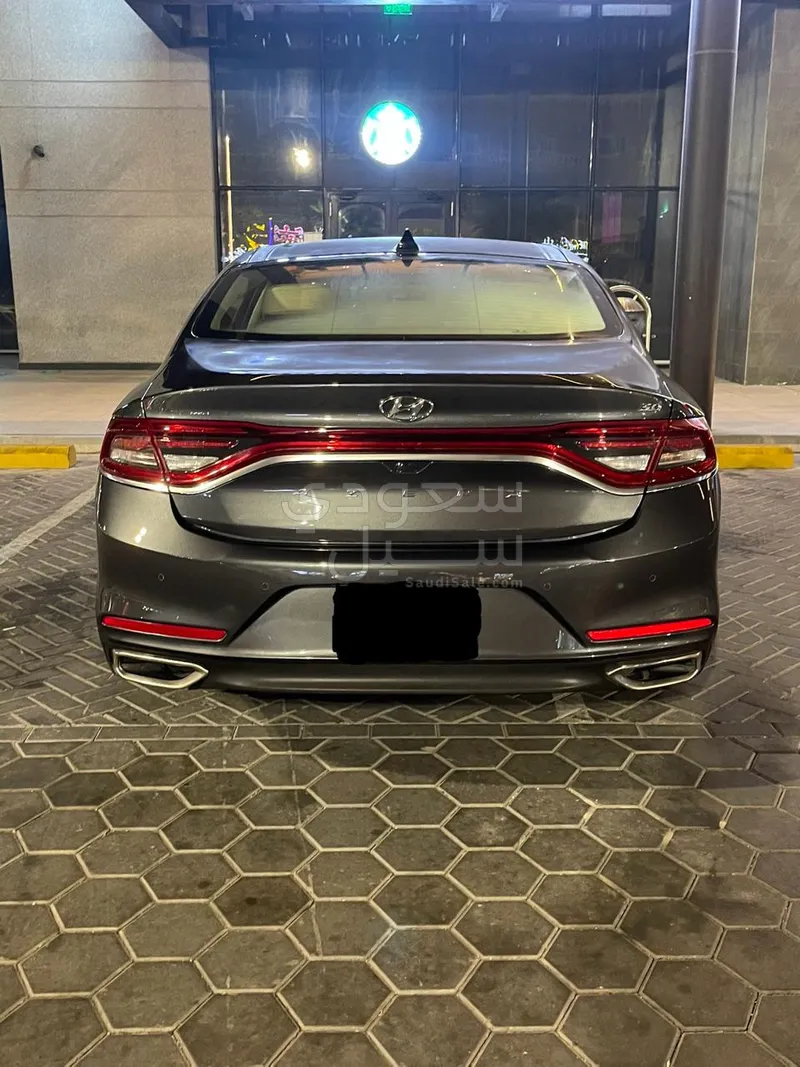 2020 هيونداي ازيرا