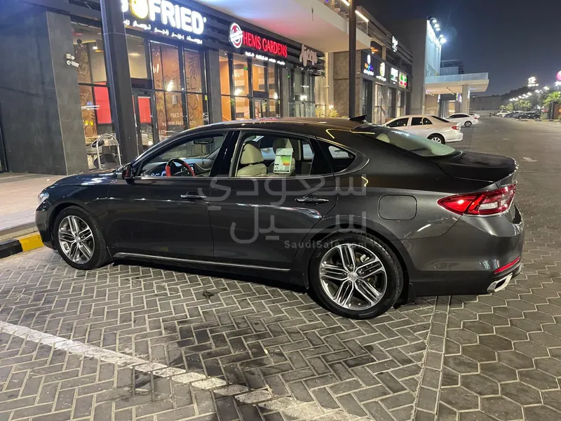 2020 هيونداي ازيرا