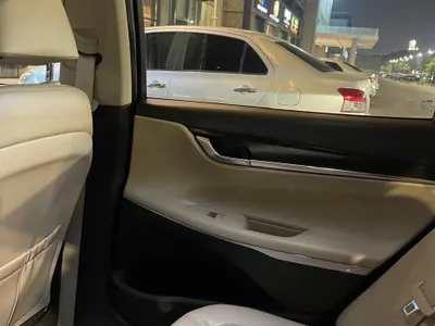 2020 هيونداي ازيرا