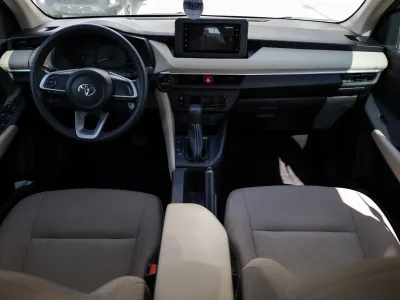 2024 تويوتا ياريس