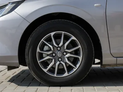 2024 تويوتا ياريس