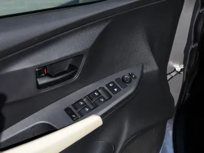 2024 تويوتا ياريس