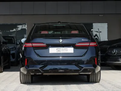 2026 بي ام دبليو الفئة الخامسة 520 أي