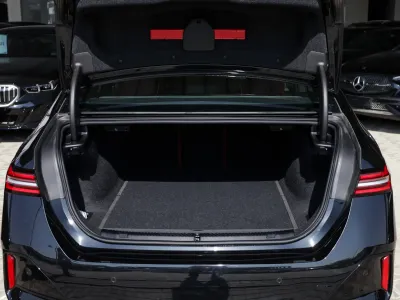 2026 بي ام دبليو الفئة الخامسة 520 أي