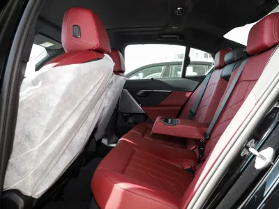 2026 بي ام دبليو الفئة الخامسة 520 أي