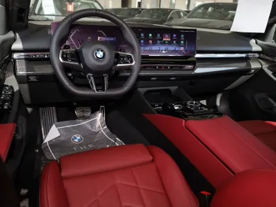 2026 بي ام دبليو الفئة الخامسة 520 أي