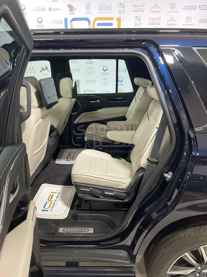 2024 كاديلاك اسكاليد سبورت