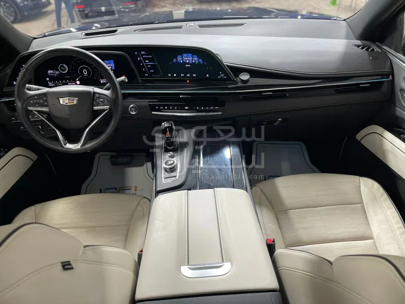 2024 كاديلاك اسكاليد سبورت