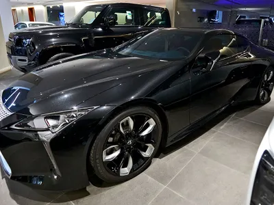 2025 لكزس إل سي 500