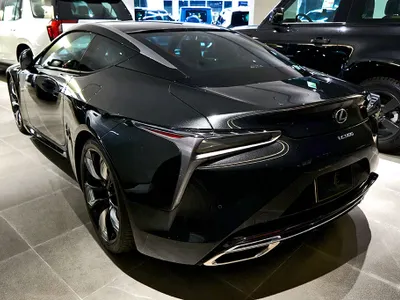 2025 لكزس إل سي 500