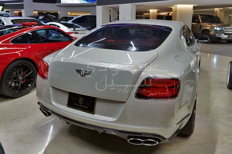 2015 بنتلي كونتيننتل جي تي