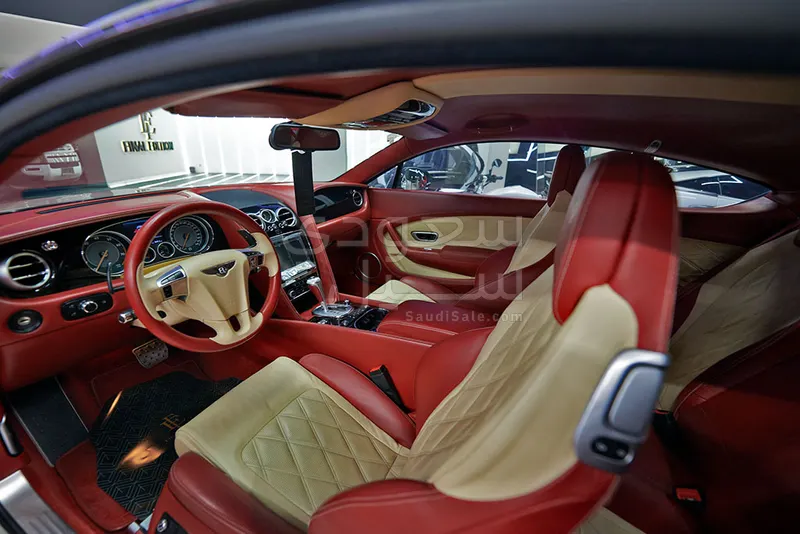 2015 بنتلي كونتيننتل جي تي