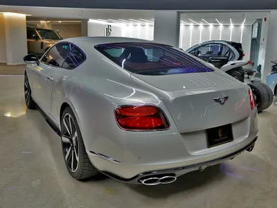 2015 بنتلي كونتيننتل جي تي