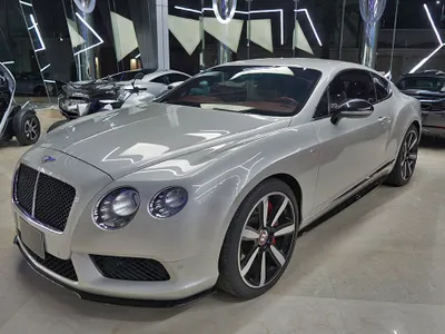 2015 بنتلي كونتيننتل جي تي