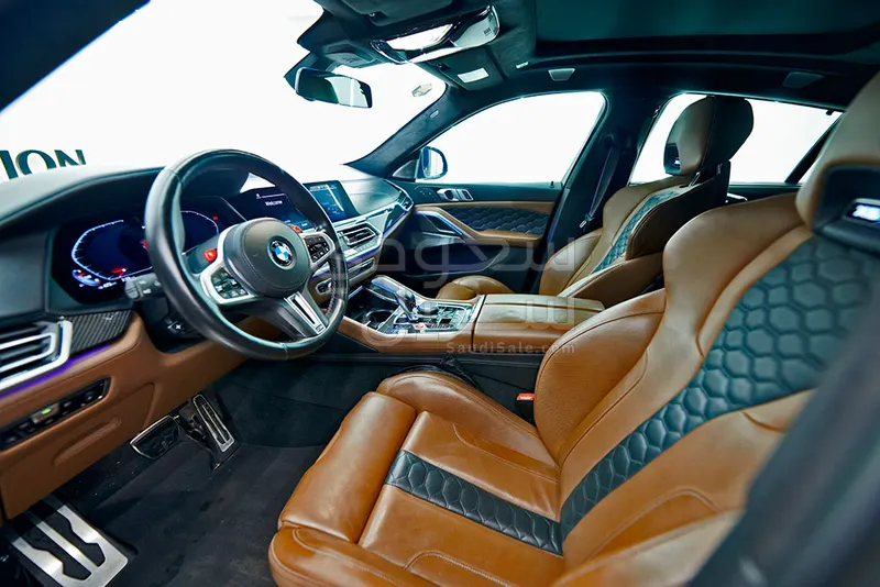 2021 بي ام دبليو الفئة اكس 6 إم كومبيتيشن