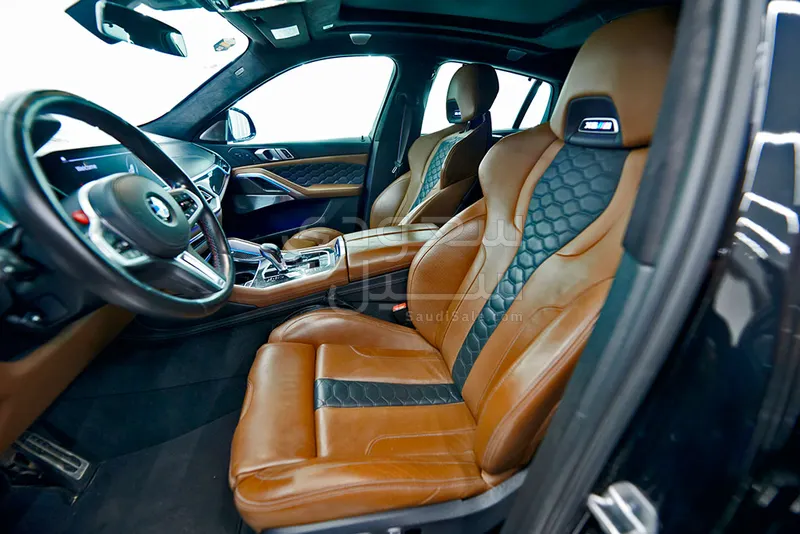 2021 بي ام دبليو الفئة اكس 6 إم كومبيتيشن