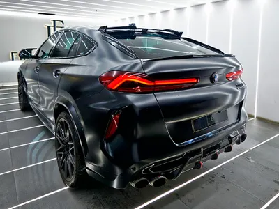 2021 بي ام دبليو الفئة اكس 6 إم كومبيتيشن