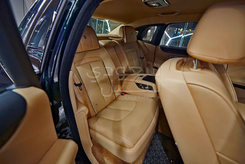 2025 رولز رويس قوست