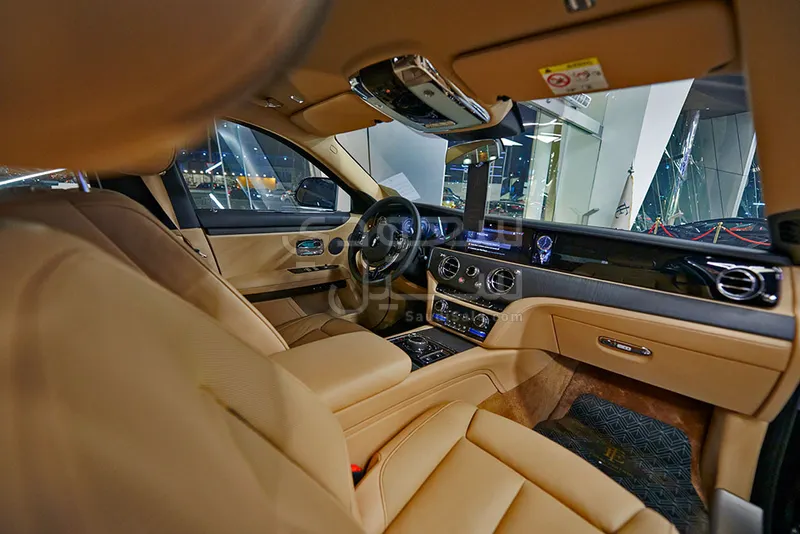 2025 رولز رويس قوست