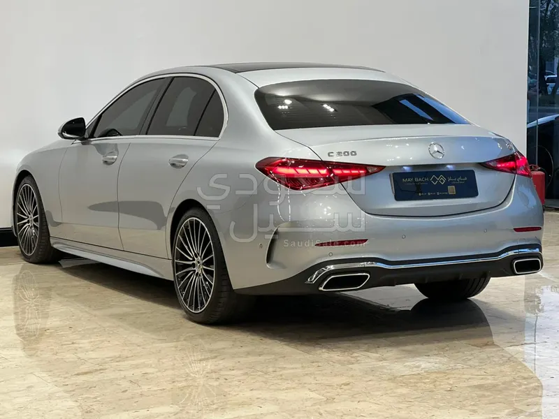 2023 مرسيدس - بنز سي 200
