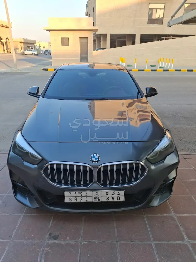 2021 بي ام دبليو الفئة الثانية 218 أي