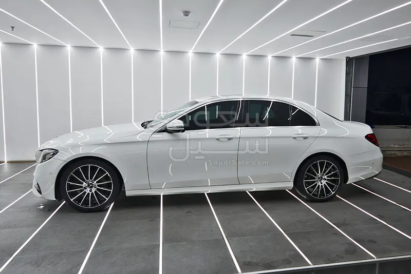 2019 مرسيدس - بنز إي 200