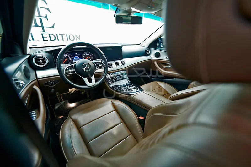 2019 مرسيدس - بنز إي 200