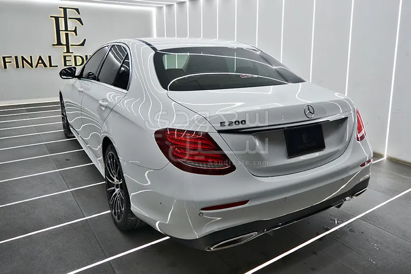 2019 مرسيدس - بنز إي 200