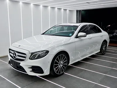 2019 مرسيدس - بنز إي 200