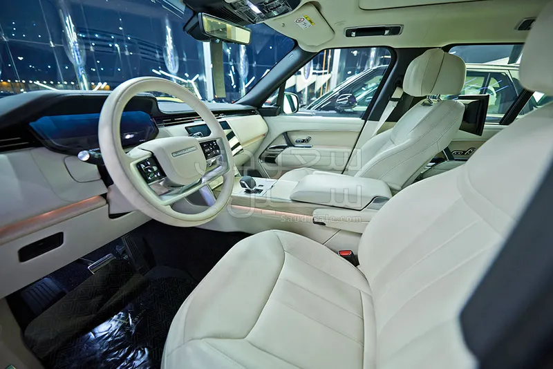 2024 لاند روفر رينج روفر اوتوبيوغرافي